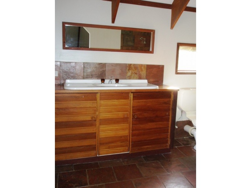 Eagle Heights QLD 4271