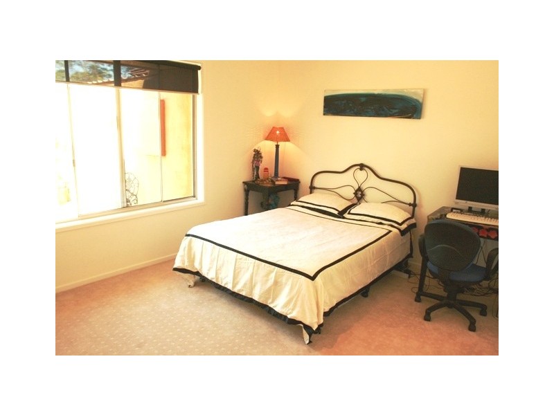 62 Magnetic Drive, Eagle Heights QLD 4271