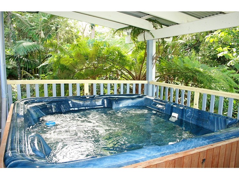 Eagle Heights QLD 4271
