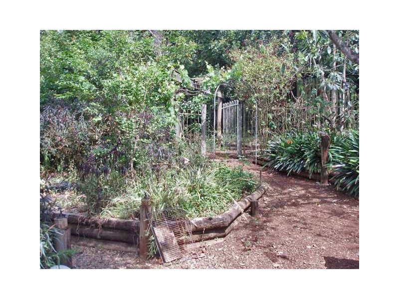 Eagle Heights QLD 4271