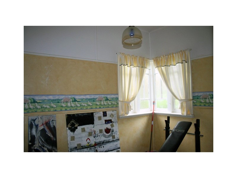 Eagle Heights QLD 4271