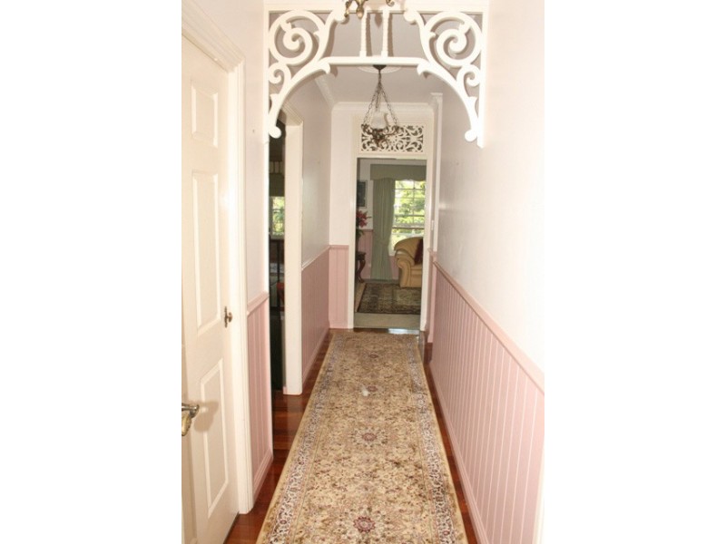 Eagle Heights QLD 4271