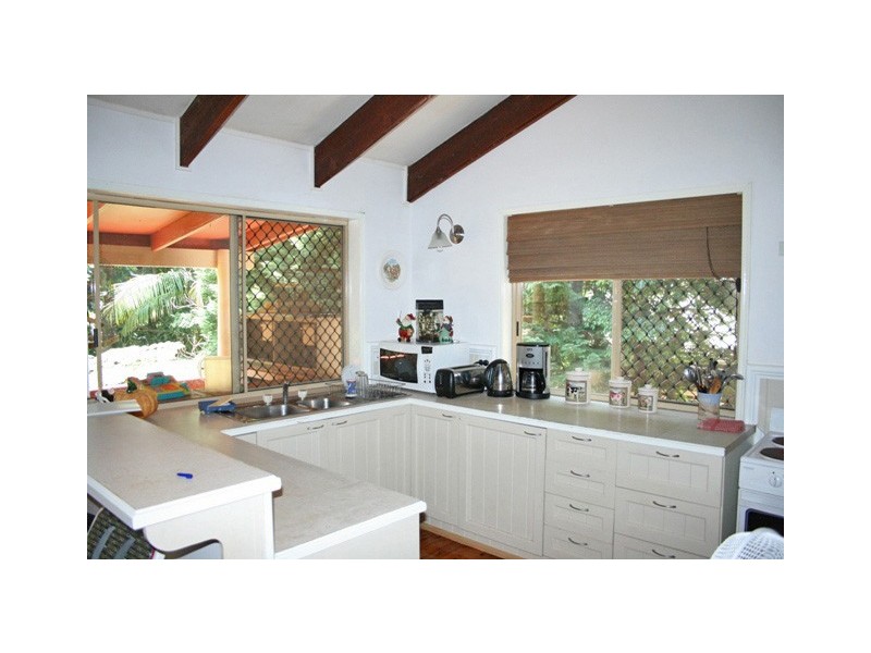 30 Long Road, Eagle Heights QLD 4271
