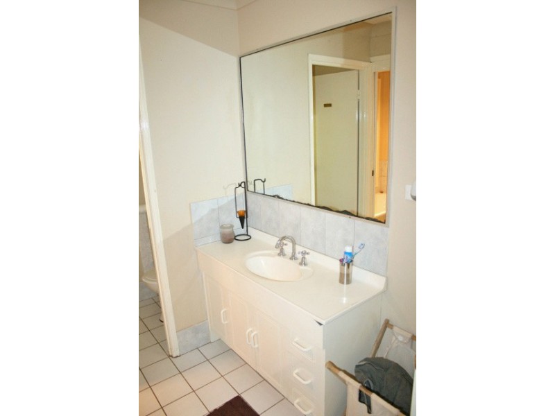 30 Long Road, Eagle Heights QLD 4271