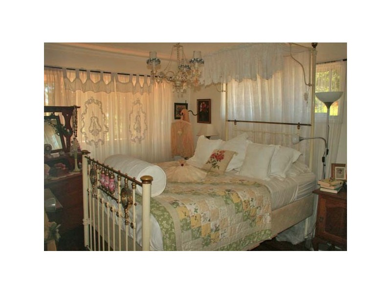 Eagle Heights QLD 4271