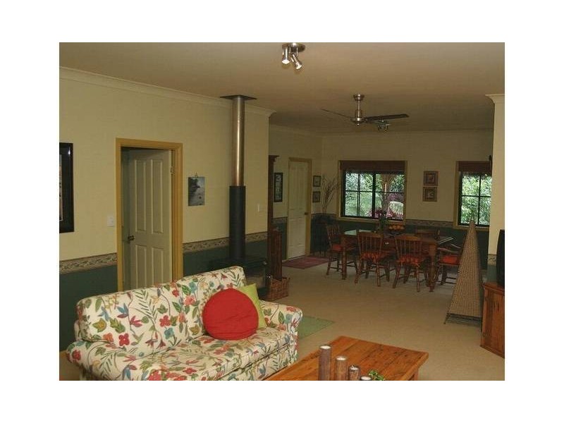 Eagle Heights QLD 4271