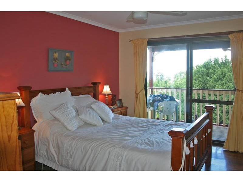 Eagle Heights QLD 4271