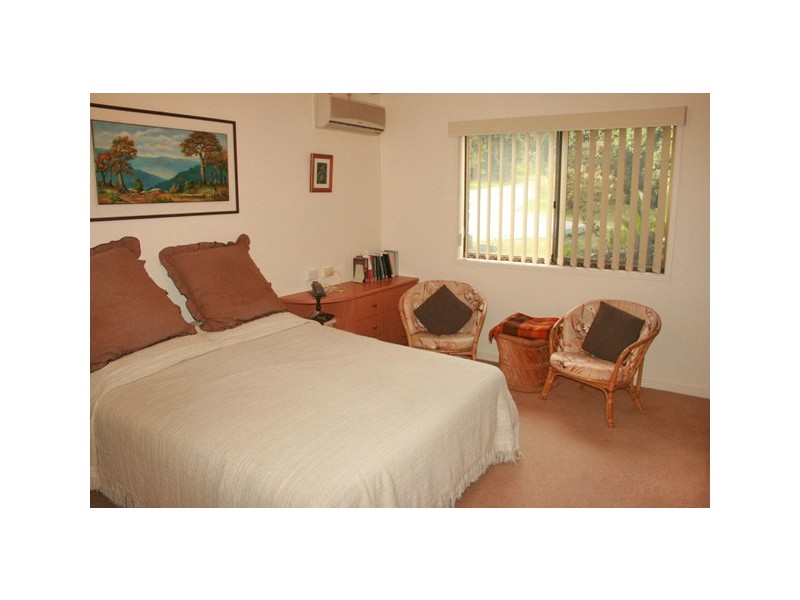 Eagle Heights QLD 4271