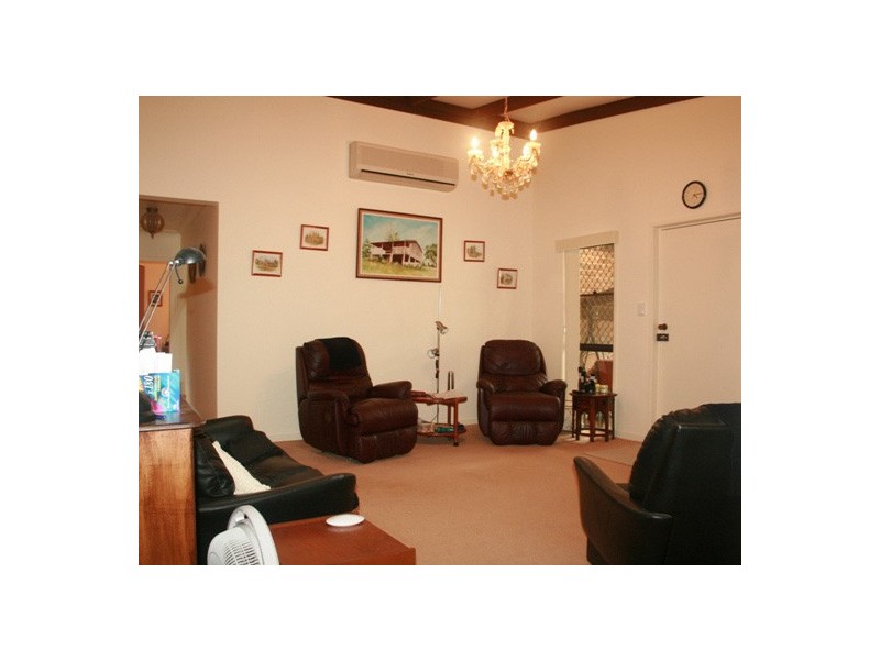 Eagle Heights QLD 4271