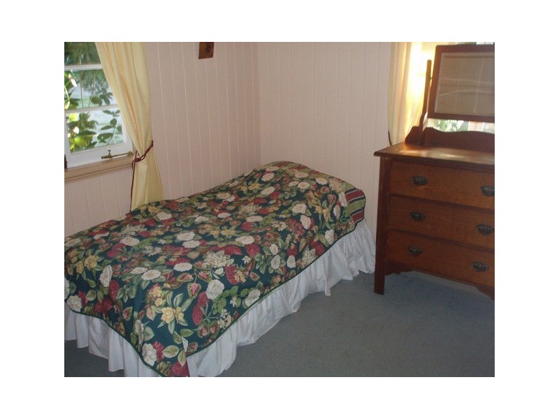 Eagle Heights QLD 4271