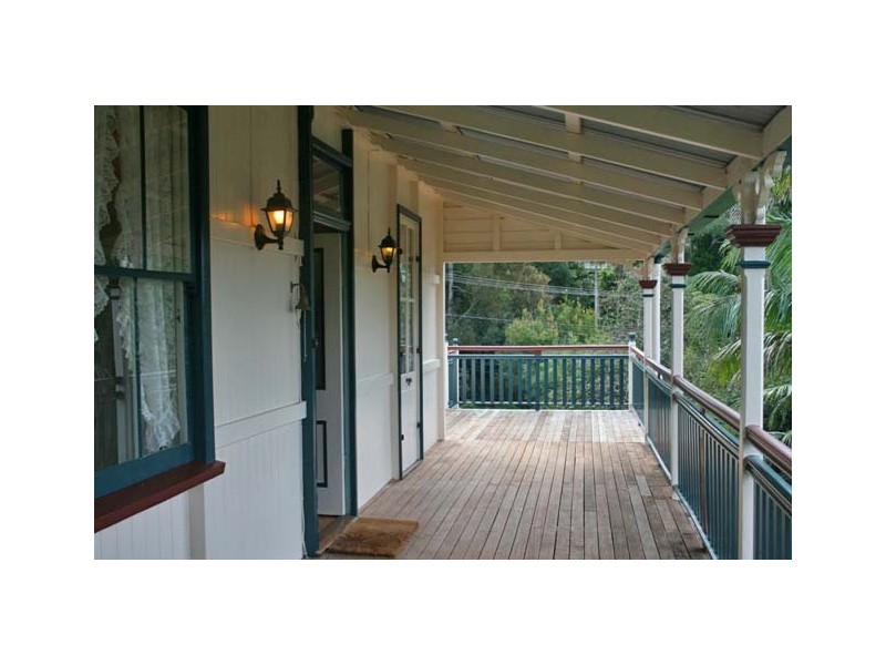 Eagle Heights QLD 4271