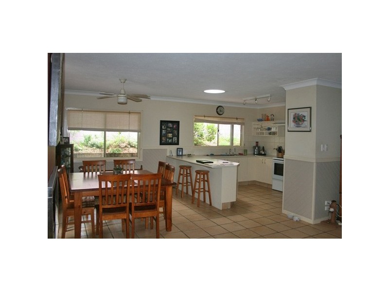 52 MacDonnell Road, Eagle Heights QLD 4271