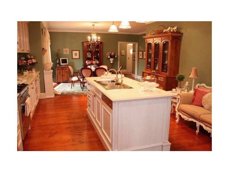 Eagle Heights QLD 4271