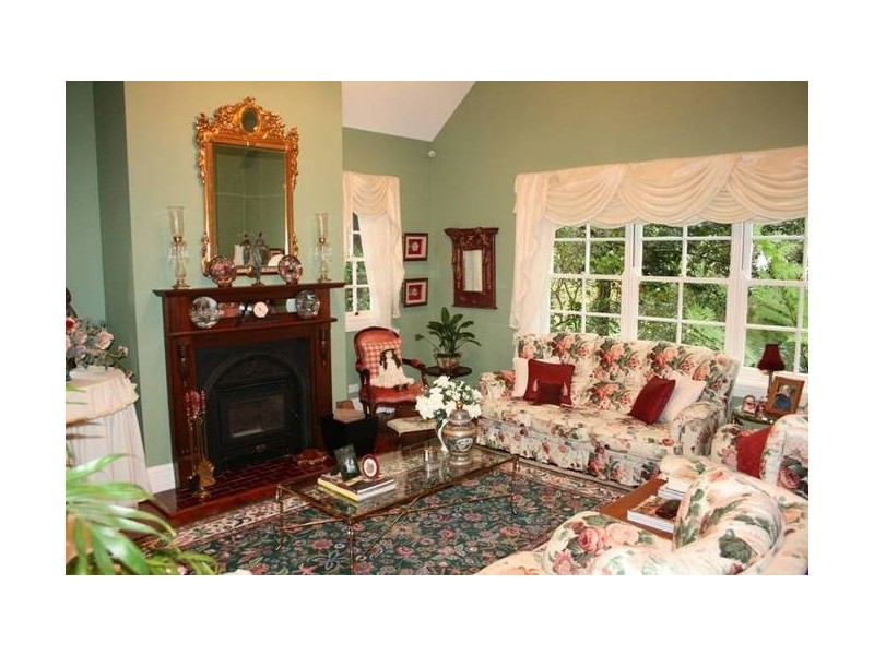 Eagle Heights QLD 4271