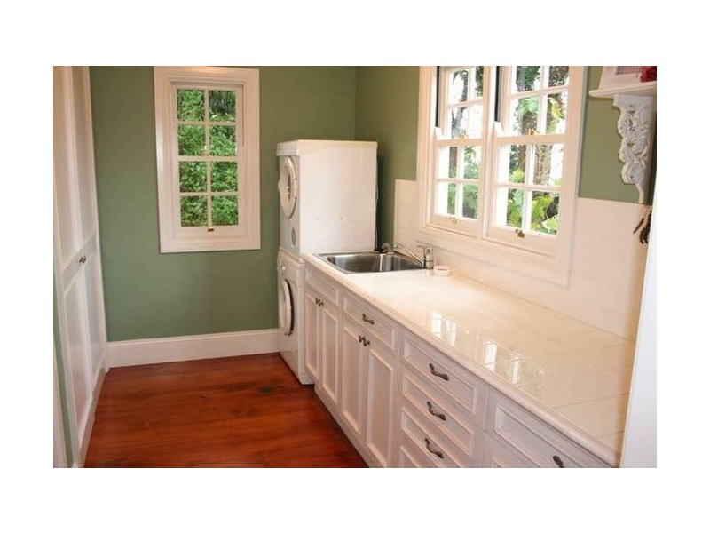 Eagle Heights QLD 4271