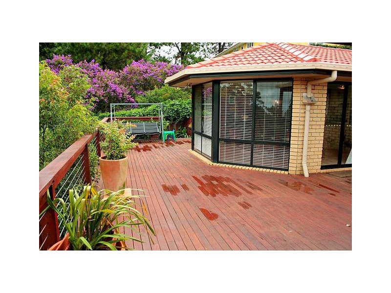 Eagle Heights QLD 4271