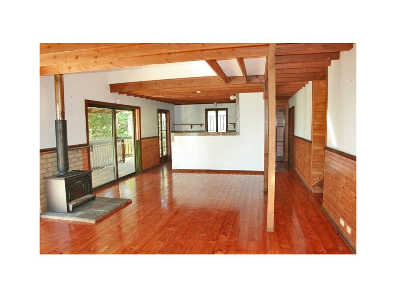 Eagle Heights QLD 4271