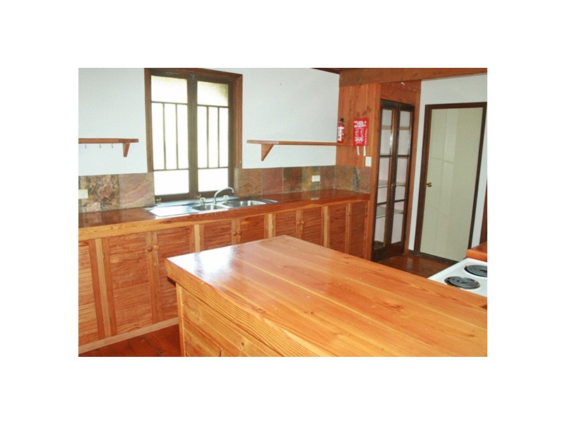 Eagle Heights QLD 4271