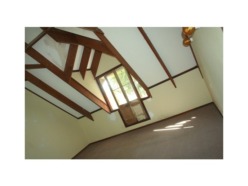 Eagle Heights QLD 4271