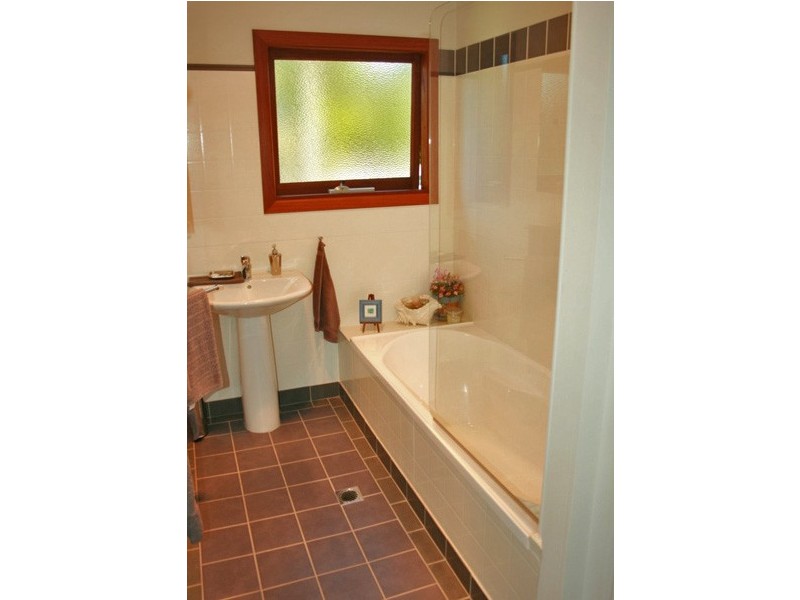 Eagle Heights QLD 4271