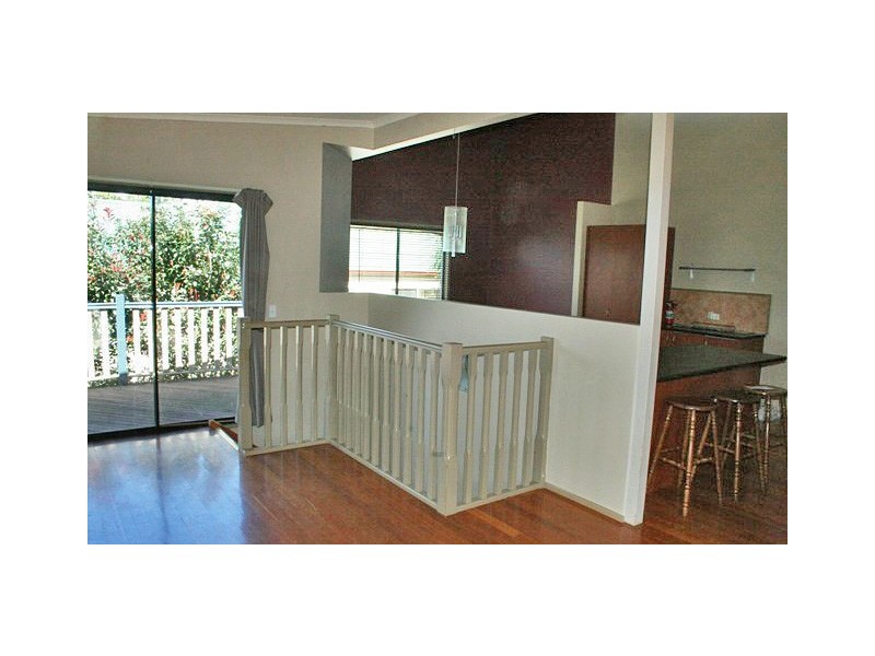 Eagle Heights QLD 4271