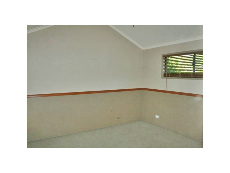 Eagle Heights QLD 4271