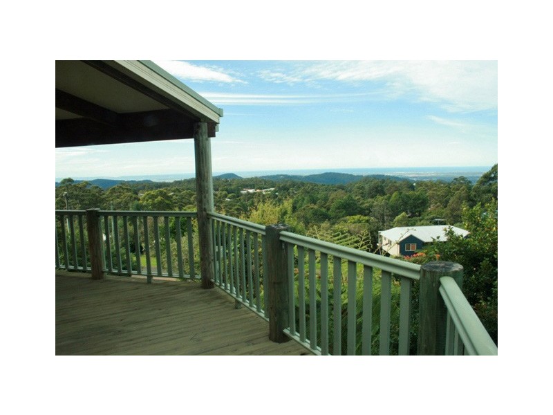 18 Elbert Ct, Eagle Heights QLD 4271