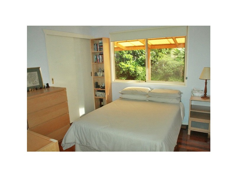18 Elbert Ct, Eagle Heights QLD 4271