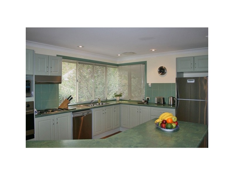 57 Paradise, Eagle Heights QLD 4271