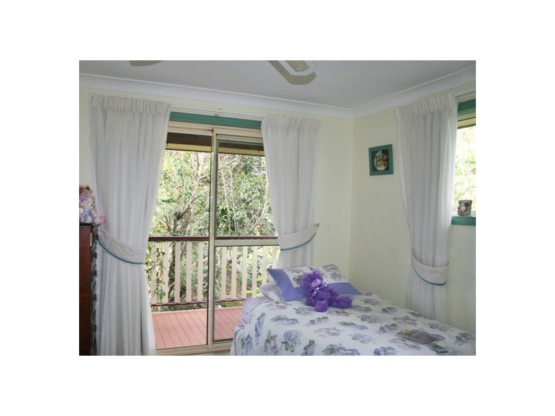 57 Paradise, Eagle Heights QLD 4271