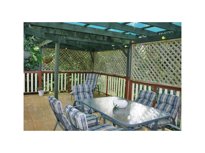 57 Paradise, Eagle Heights QLD 4271