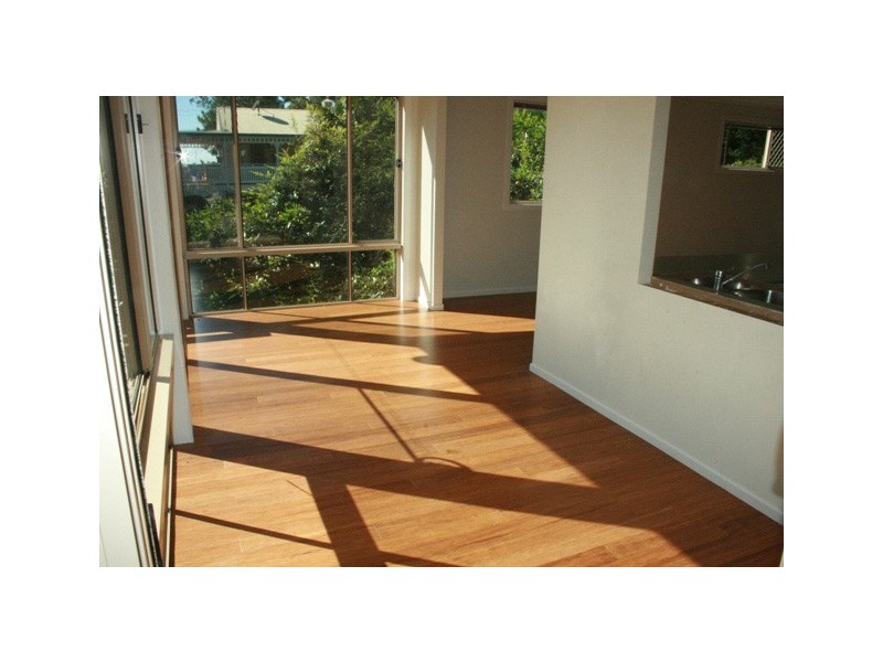 Eagle Heights QLD 4271