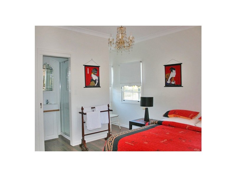 49 Southport Avenue, Eagle Heights QLD 4271