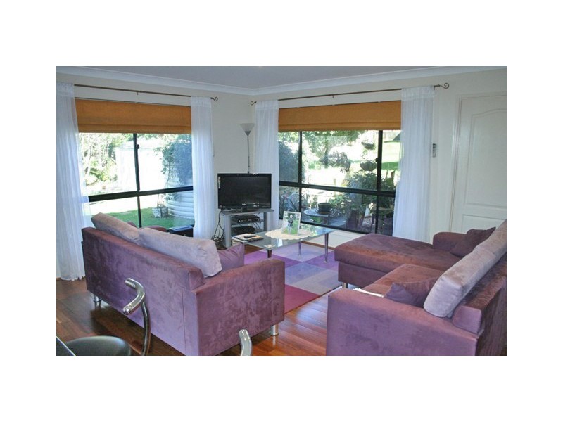 17 Justin Avenue, North Tamborine QLD 4272