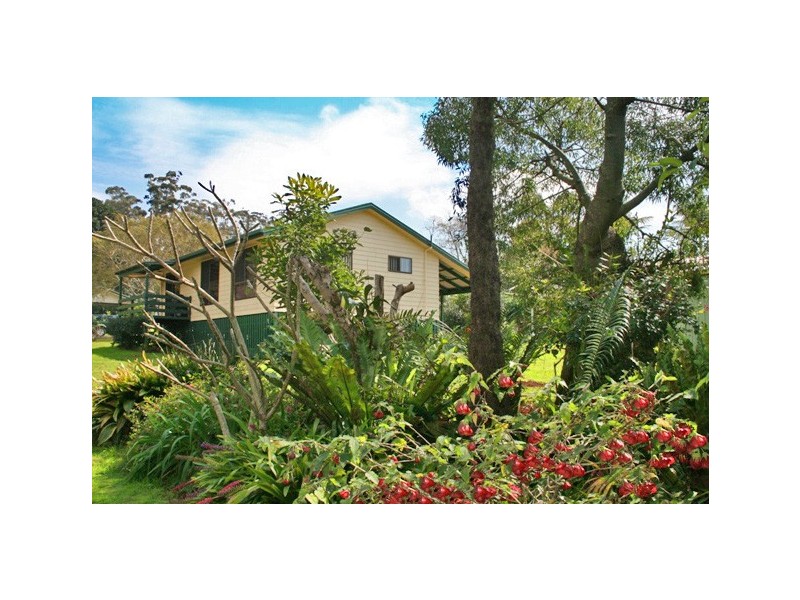 1 Arenga Drive, North Tamborine QLD 4272