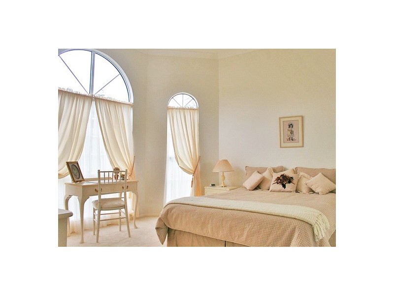 Eagle Heights QLD 4271