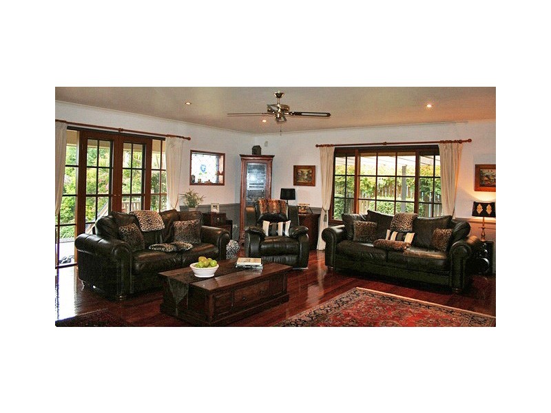 Eagle Heights QLD 4271