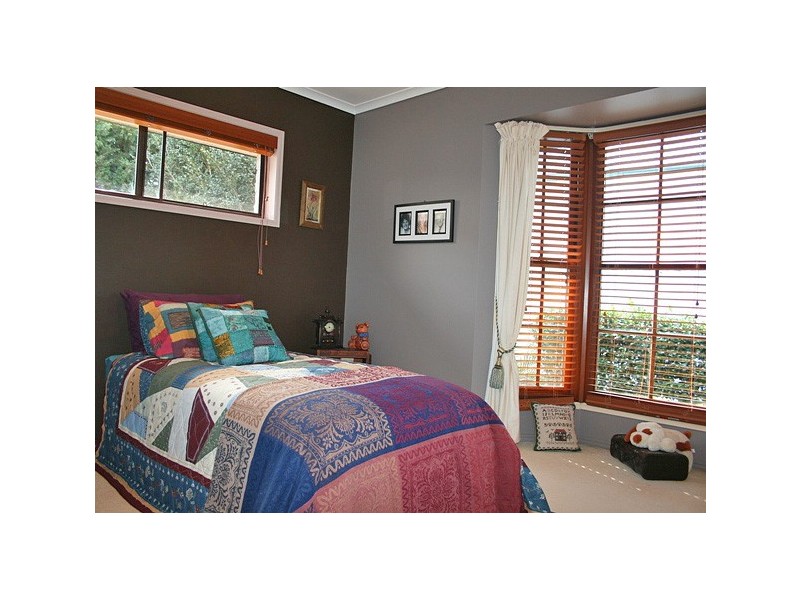 Eagle Heights QLD 4271