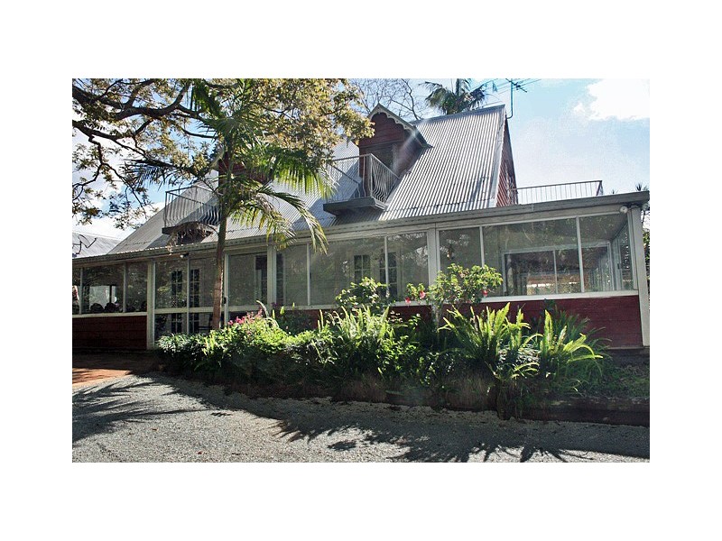 30-32 Alpine Terrace, Tamborine Mountain QLD 4272