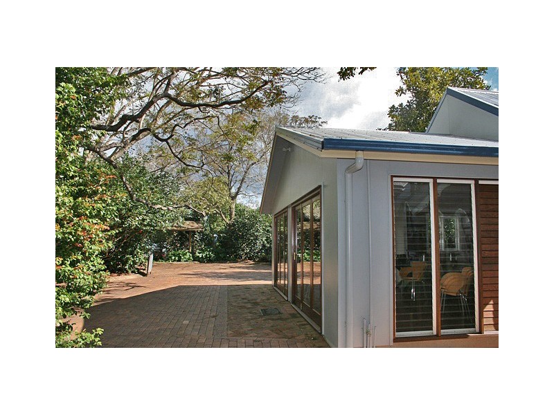 30-32 Alpine Terrace, Tamborine Mountain QLD 4272