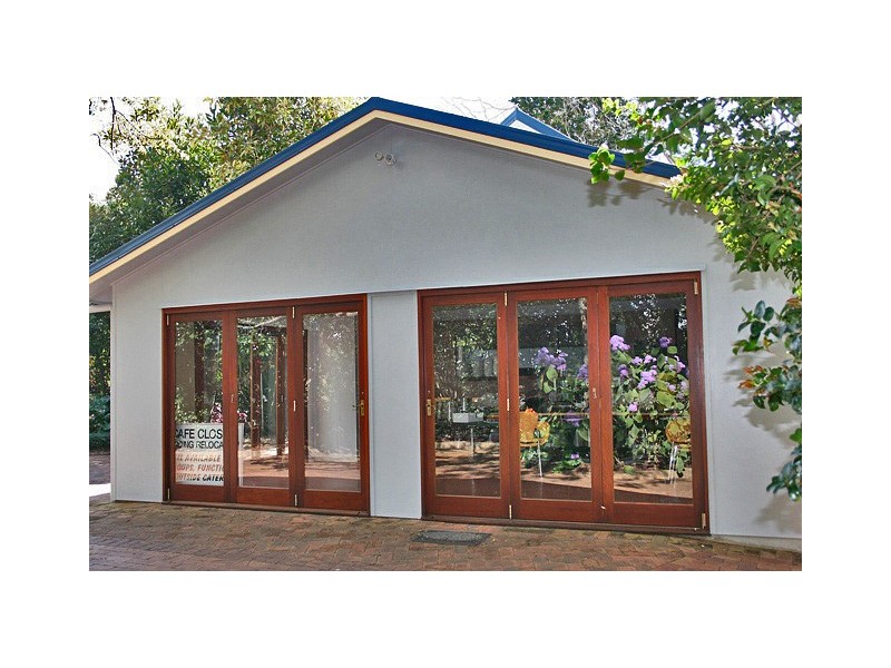 30-32 Alpine Terrace, Tamborine Mountain QLD 4272