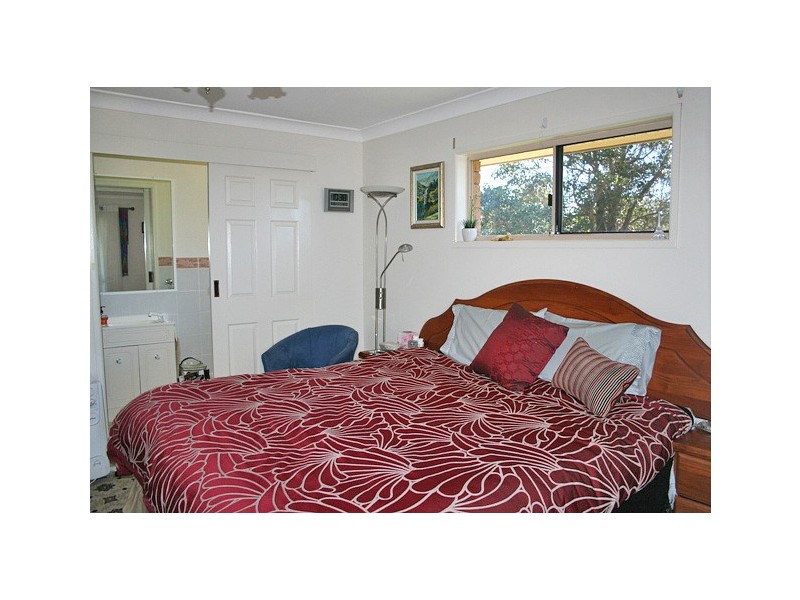 Eagle Heights QLD 4271