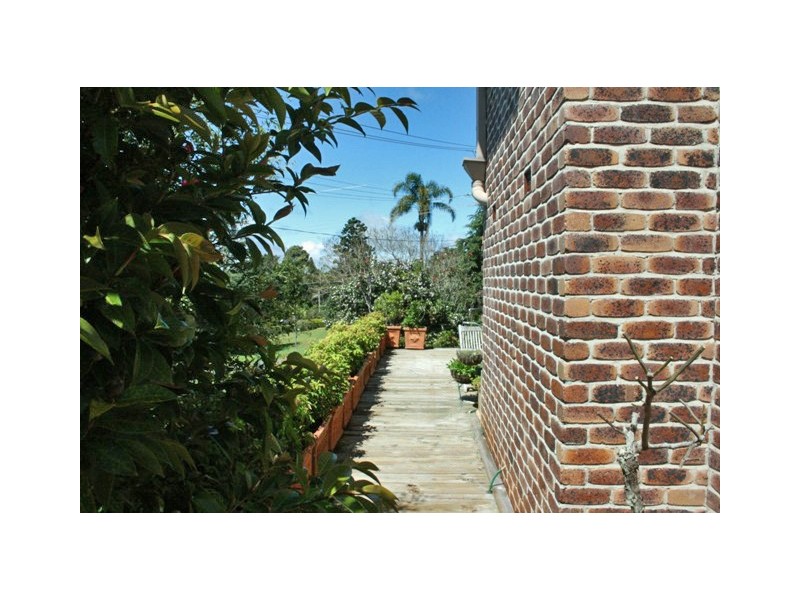 Eagle Heights QLD 4271