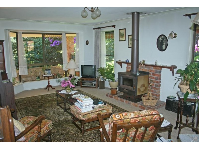 5 Sierra Drive, North Tamborine QLD 4272