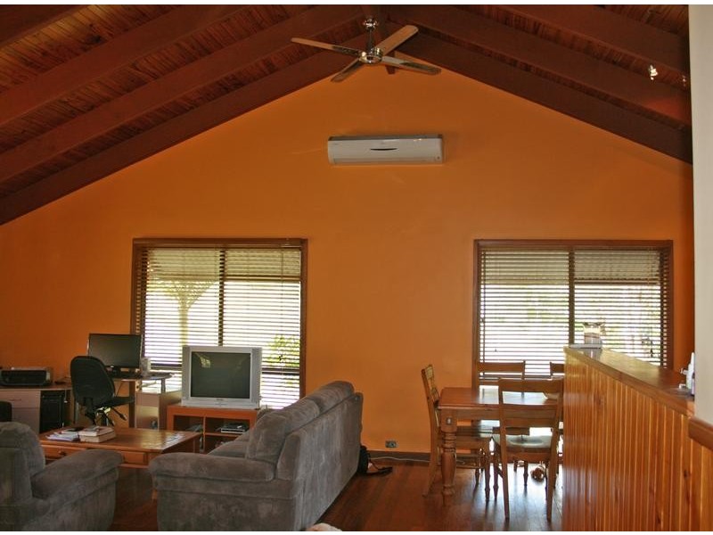 Eagle Heights QLD 4271