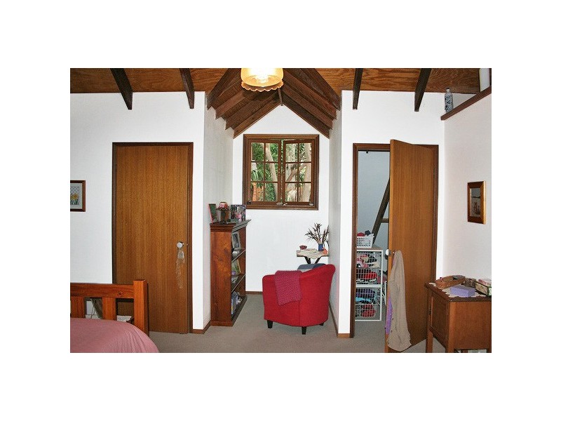 Eagle Heights QLD 4271
