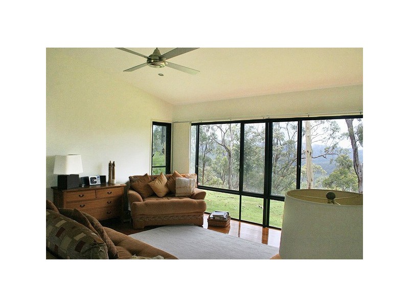 Eagle Heights QLD 4271