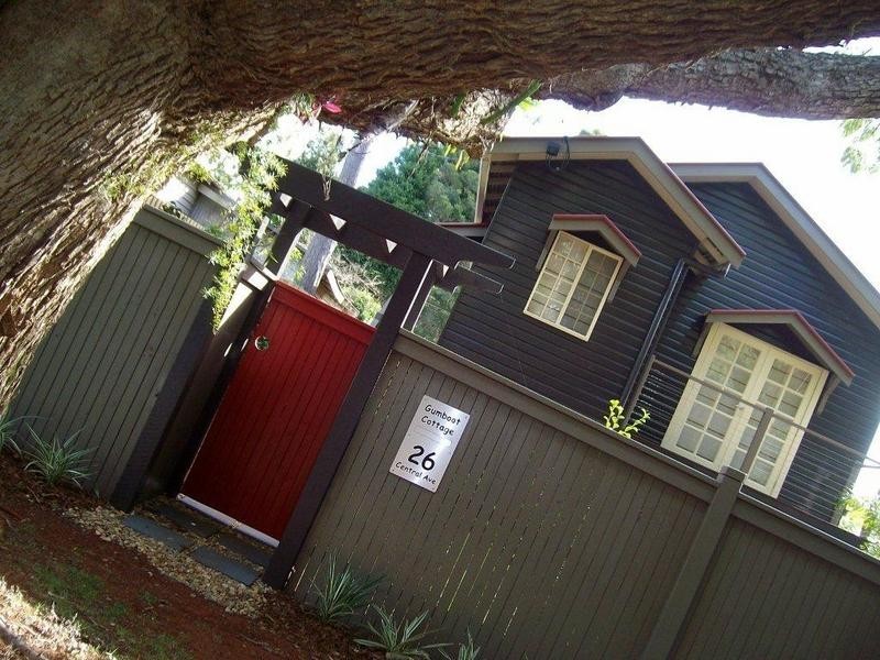Eagle Heights QLD 4271