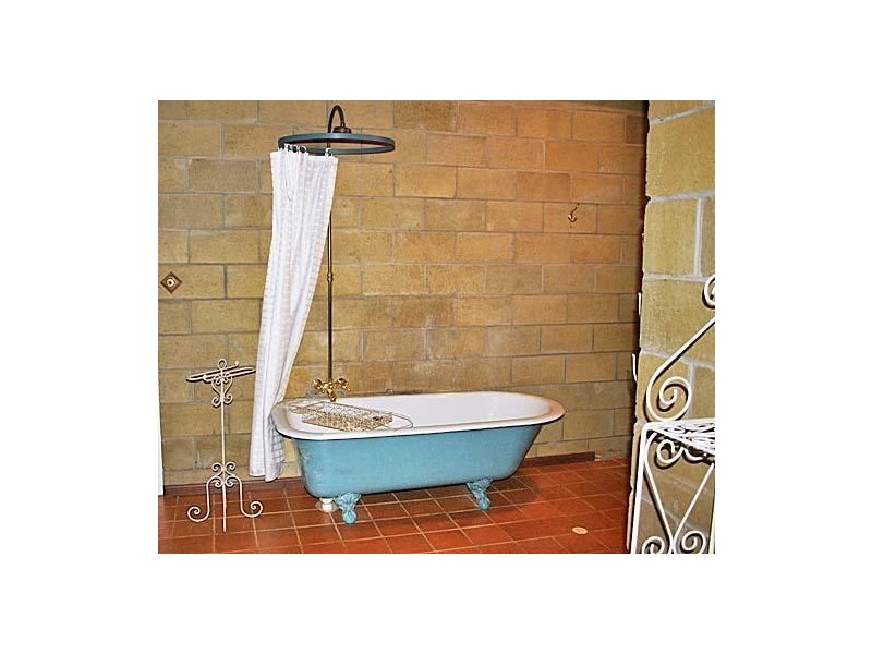 2 Contour Road, Eagle Heights QLD 4271