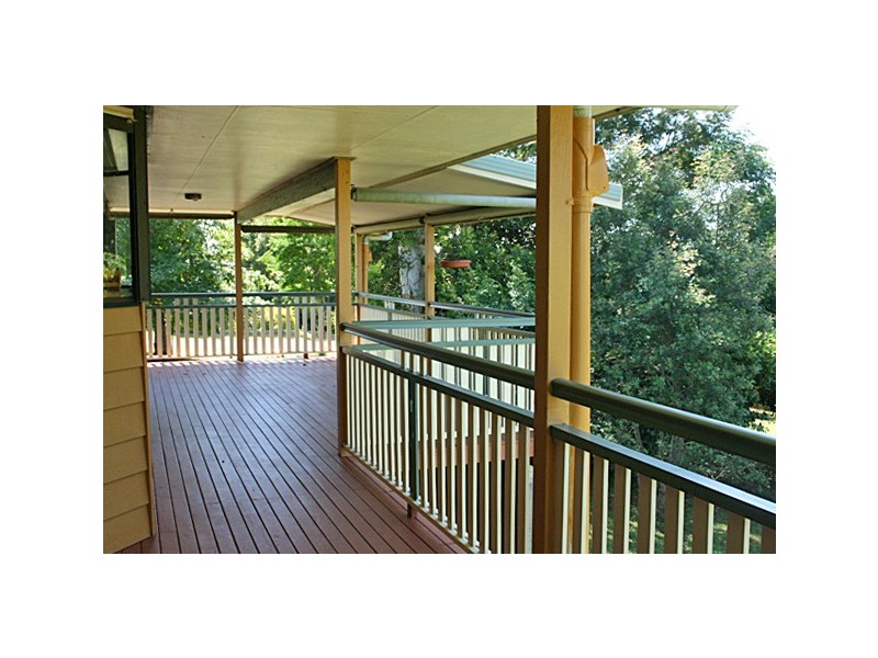 2 Shiloh Drive, North Tamborine QLD 4272